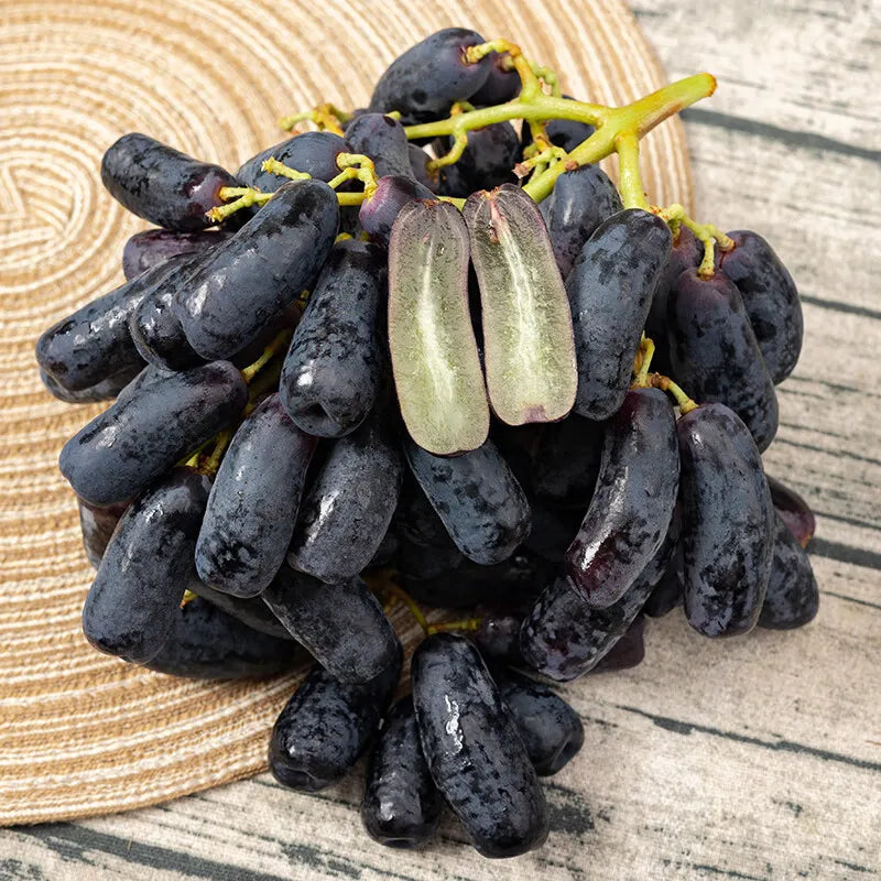 ✨last day 50% off 🍇 high-quaility sapphire grapes seeds🍇✨ 98% germination(high yield)🔥 buy 1 get 1 free! 🔥